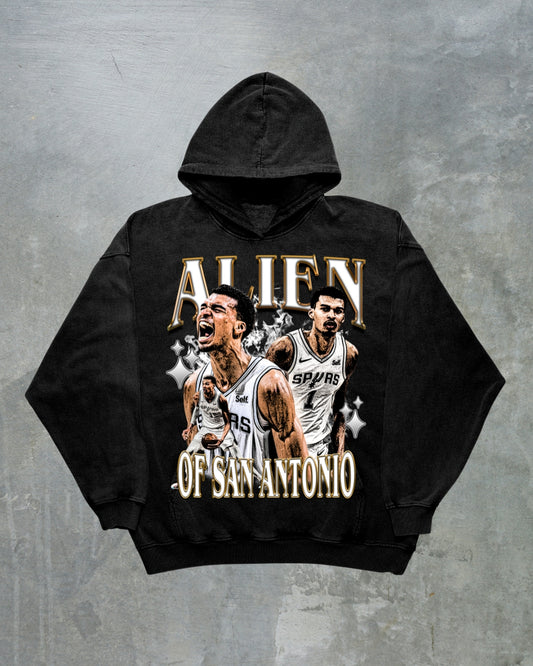 VICTOR WEMBANYAMA ROOKIE ALIEN NBA VINTAGE GRAPHIC HOODIE - SAN ANTONIO SPURS