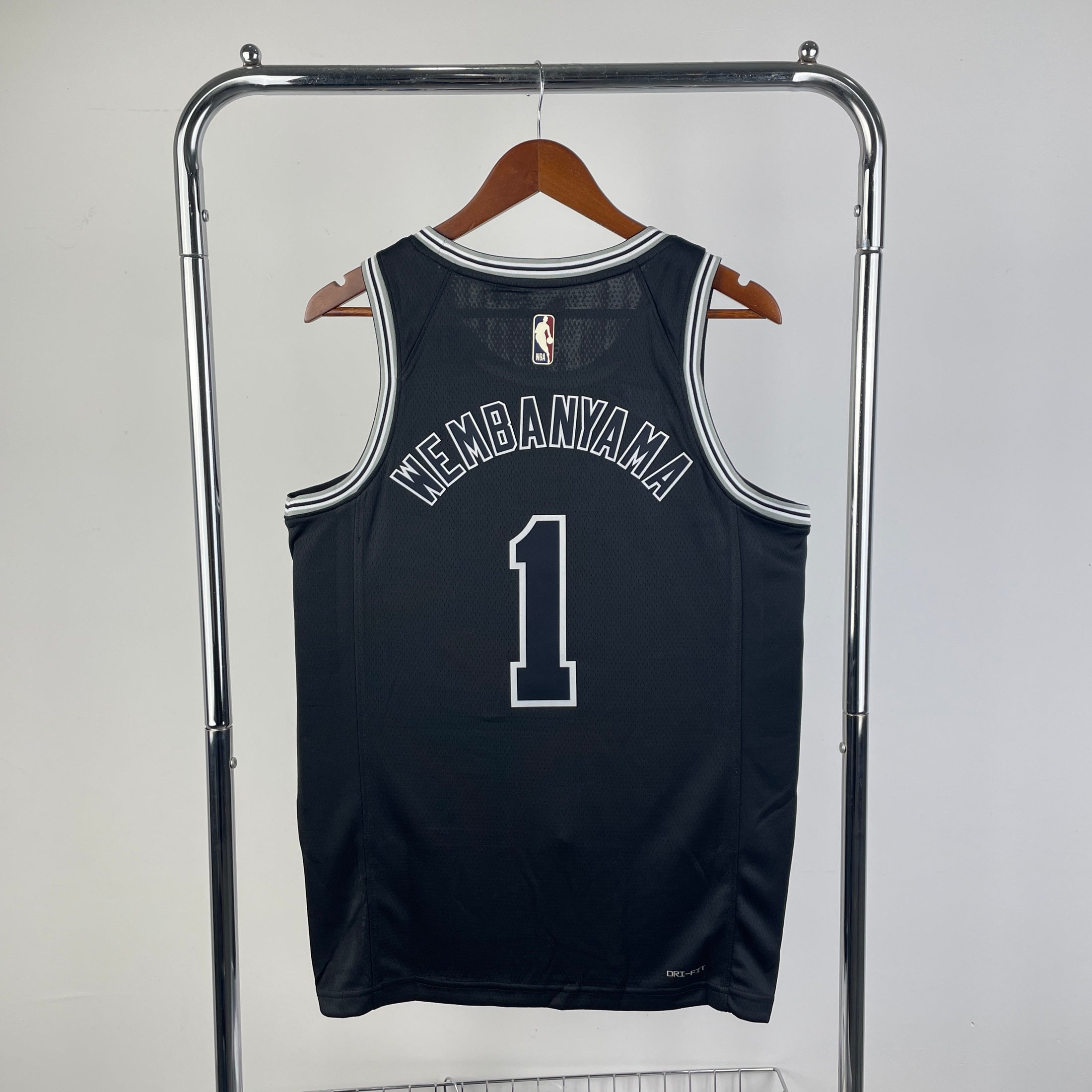 Victor Wembanyama #1 San Antonio Spurs NBA BLACK Edition 2024-25 Swingman Jersey