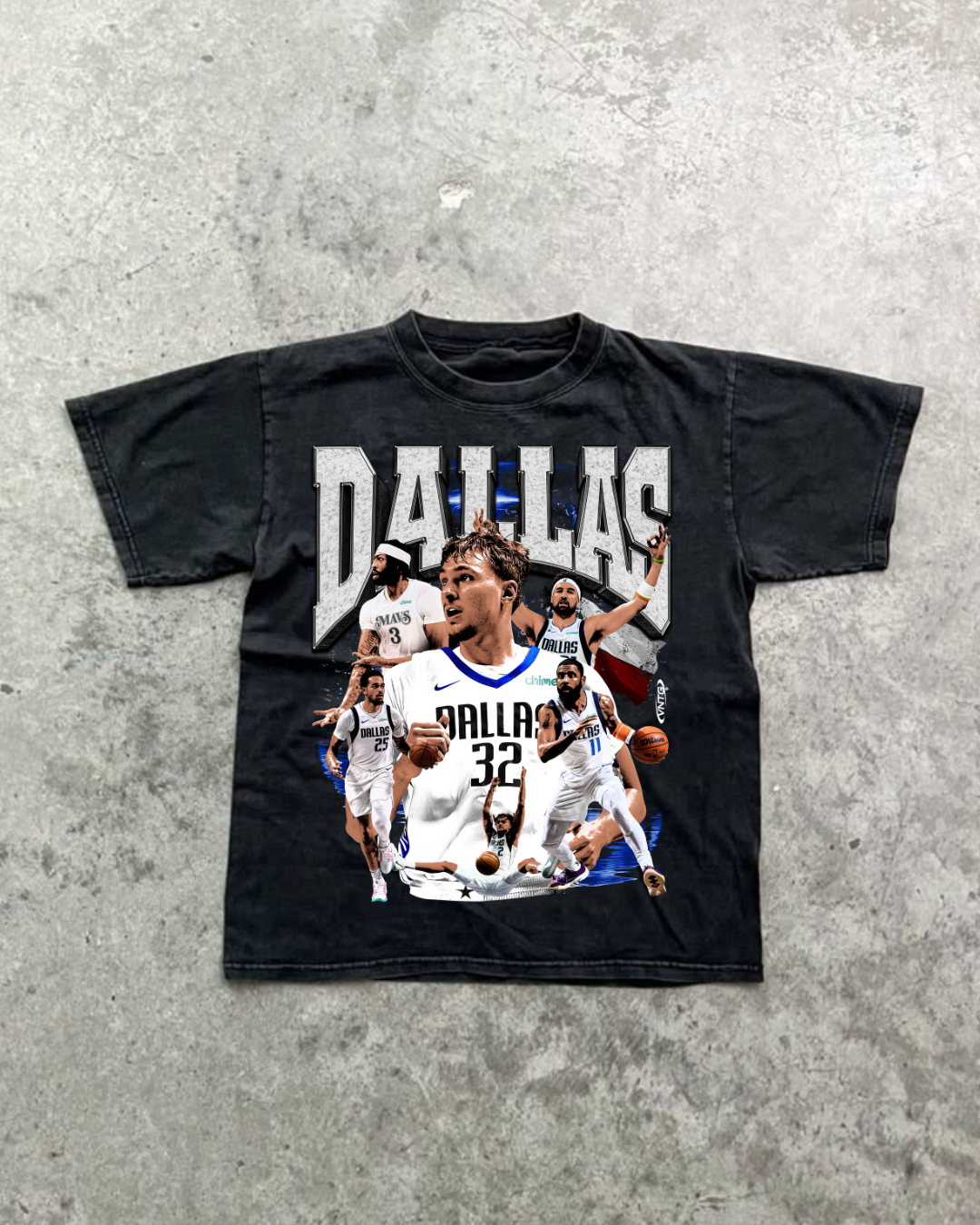 DALLAS MAVERICKS 2025-26 VINTAGE GRAPHIC TEE (Cooper Flagg, Anthony Davis, Klay Thompson)