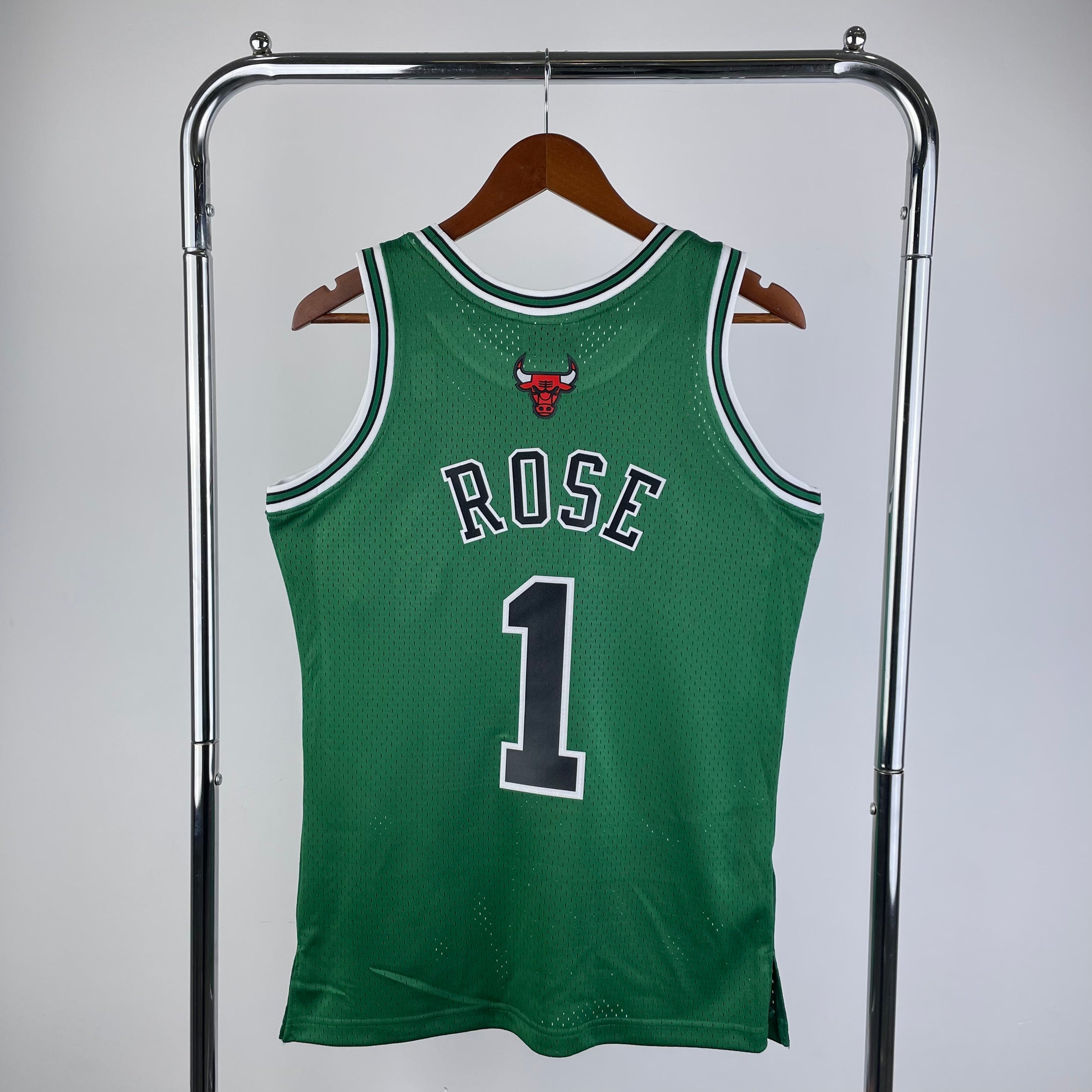 Derrick Rose #1 Chicago Bulls NBA Green St. Patricks Day Vintage Throwback Swingman Jersey